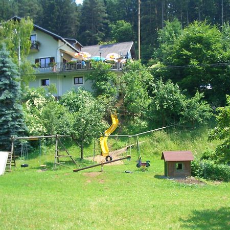 Gasthaus - Gaestehaus Schusterbauer Rein Esterno foto