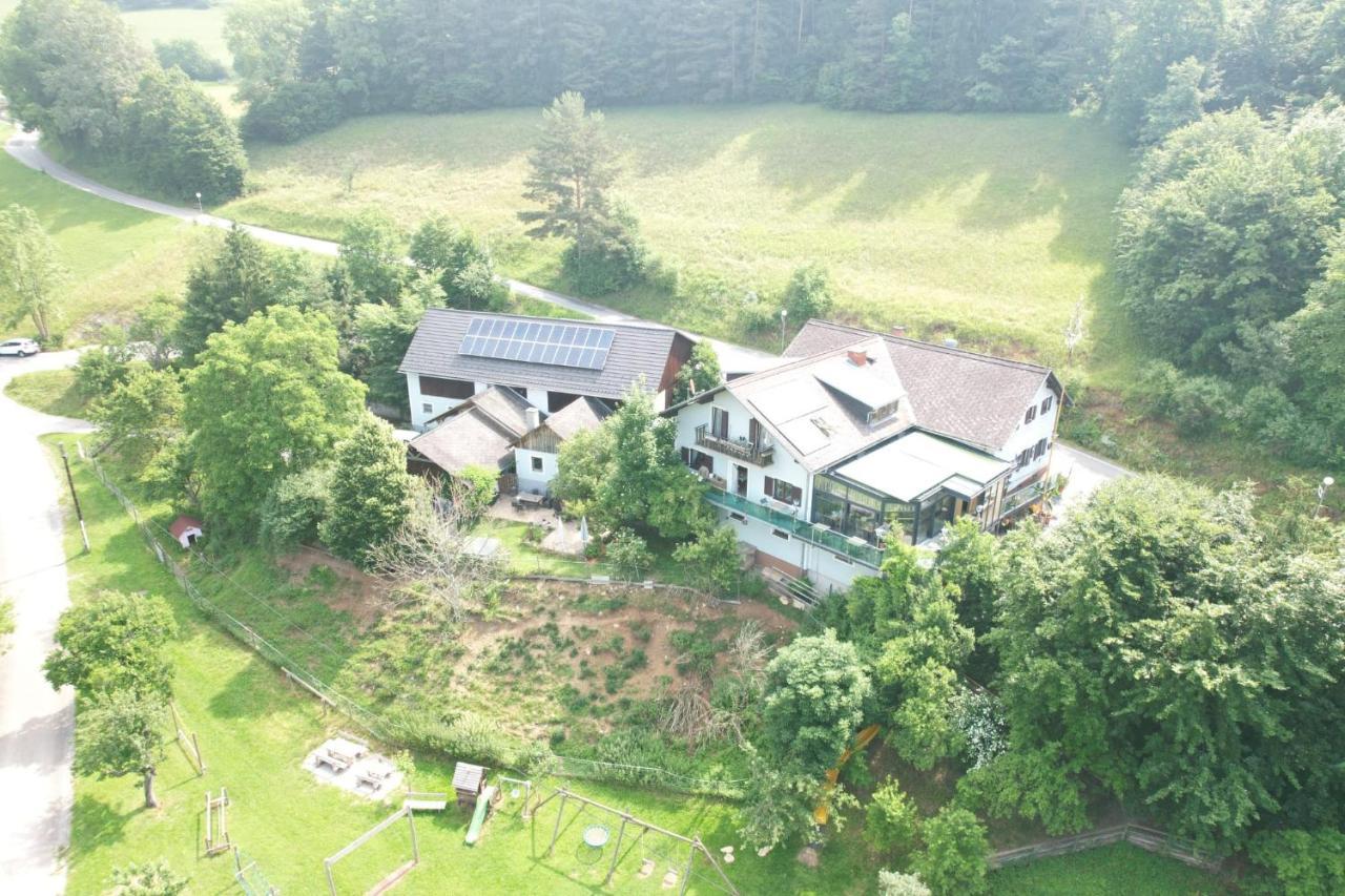 Gasthaus - Gaestehaus Schusterbauer Rein Esterno foto