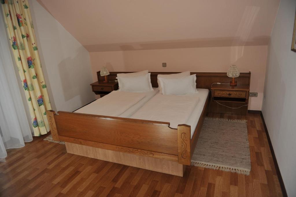 Gasthaus - Gaestehaus Schusterbauer Rein Camera foto
